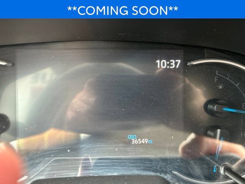 Used 2025 Toyota RAV4 XLE AWD/4WD image 5
