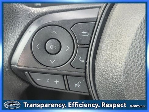 Used 2024 Toyota Corolla Cross L image 18