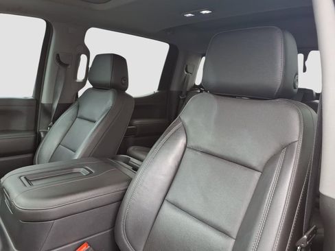 Used 2019 Chevrolet Silverado 1500 LTZ w/ LTZ Premium Package AWD/4WD image 19