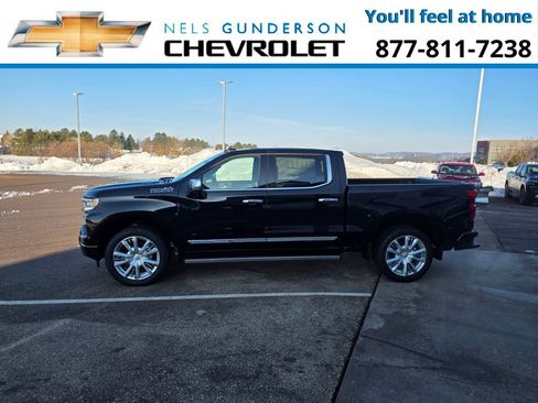New 2026 Chevrolet Silverado 1500 High Country AWD/4WD image 4