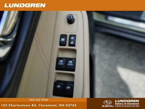 Used 2019 Subaru Outback 2.5i Limited AWD/4WD image 12