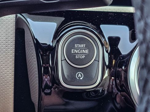 New 2025 Mercedes-Benz CLA 250 4MATIC image 22