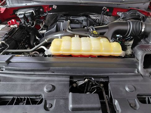 Used 2017 Ford F150 XLT w/ Equipment Group 302A Luxury image 10