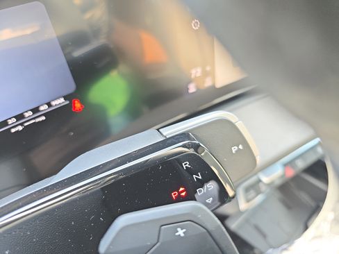 Used 2026 Audi Q3 quattro 2.0T image 23