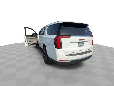 Certified 2025 GMC Yukon XL Elevation AWD/4WD image 9
