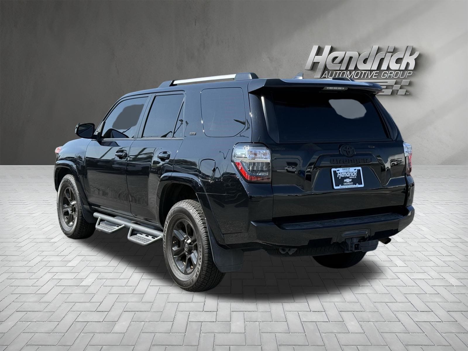 Used 2021 Toyota 4Runner SR5 RWD image 9