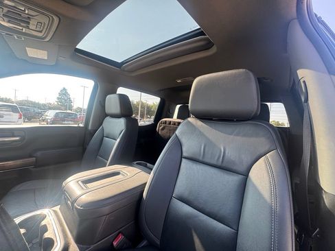 Used 2021 Chevrolet Silverado 1500 LT Trail Boss w/ Convenience Package II AWD/4WD image 6