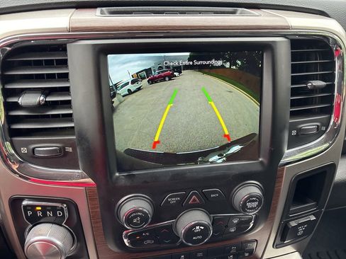Used 2018 RAM 1500 Laramie w/ Convenience Group AWD/4WD image 31