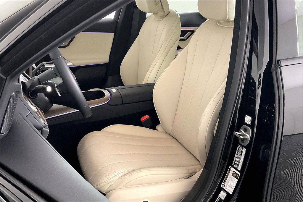 Used 2026 Mercedes-Benz E 350 4MATIC Sedan image 17