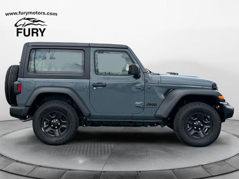 Used 2024 Jeep Wrangler Sport AWD/4WD image 2