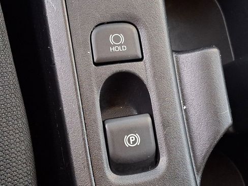 Used 2023 Toyota Corolla LE image 19