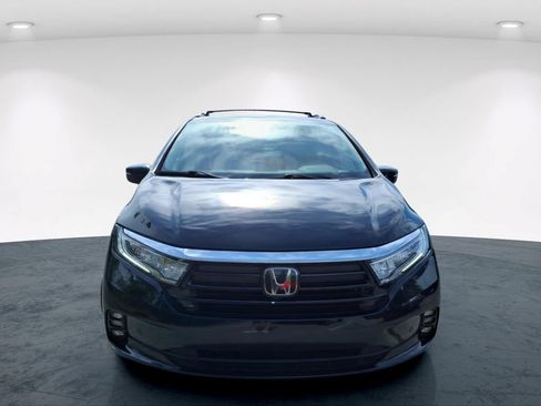 Used 2023 Honda Odyssey Elite image 4