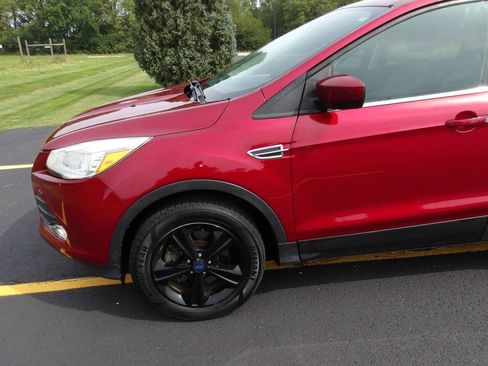 Used 2016 Ford Escape SE AWD/4WD image 28