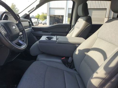 Used 2025 Ford F150 XLT w/ Equipment Group 301A Standard AWD/4WD image 19