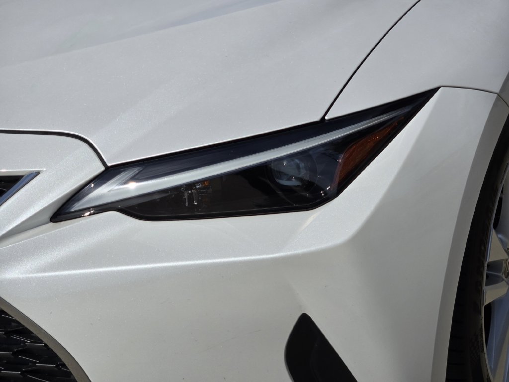 Used 2021 Lexus IS 300 w/ Accessory Package RWD image 6
