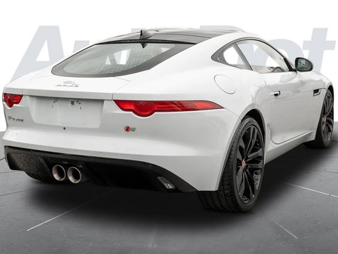 Used 2016 Jaguar F-TYPE S RWD image 3