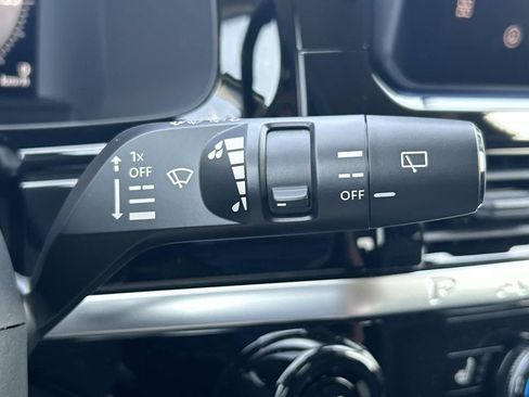 New 2026 Nissan Pathfinder SL AWD/4WD image 30