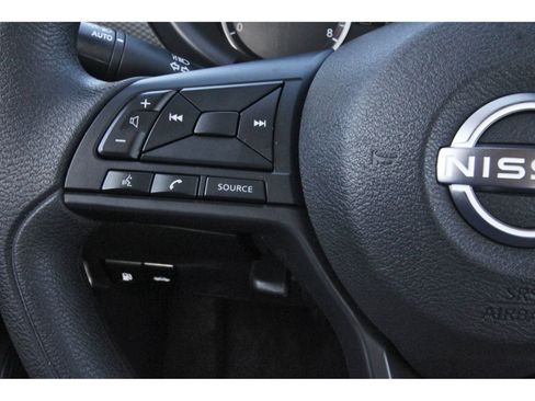 Certified 2025 Nissan Kicks Play S FWD image 18