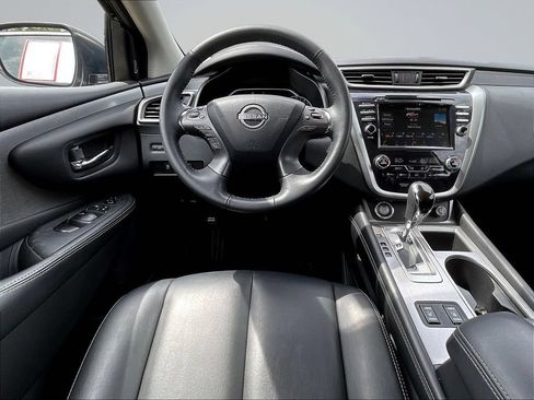Used 2023 Nissan Murano SV w/ SV Midnight Edition Package AWD/4WD image 10
