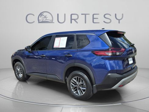 Certified 2023 Nissan Rogue S FWD image 5