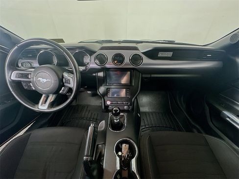 Used 2016 Ford Mustang GT image 10