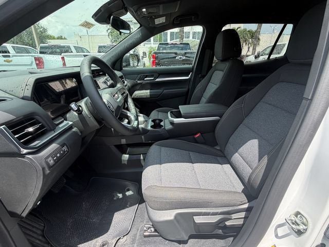 New 2027 GMC Terrain Elevation w/ Black Edition FWD image 12