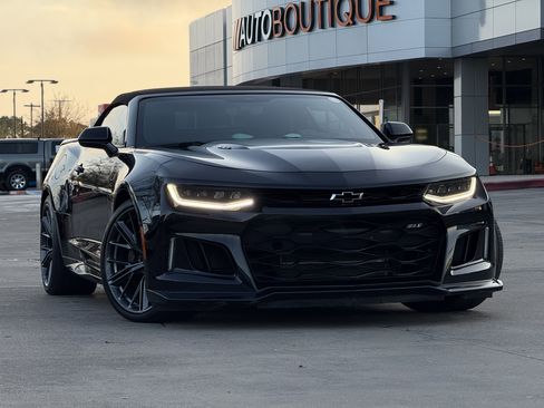 Used 2022 Chevrolet Camaro ZL1 image 3