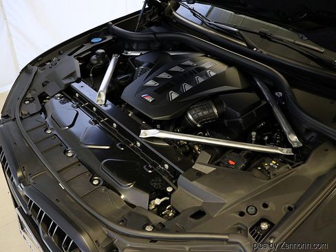 Certified 2025 BMW X6 M60i w/ Executive Package image 43