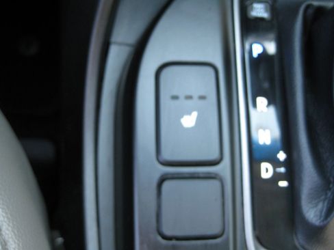 Used 2014 Hyundai Santa Fe Sport 2.0T w/ Navigation Package 06 image 23