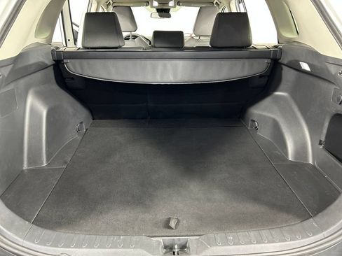 Used 2024 Toyota RAV4 XLE FWD image 19