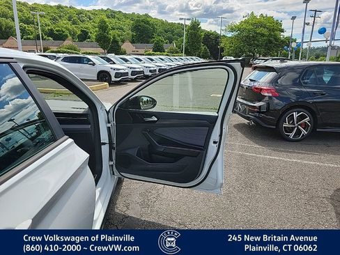 Used 2026 Volkswagen Jetta GLI Autobahn w/ GLI Black Package FWD image 42