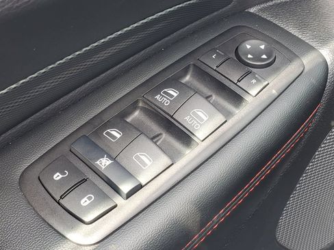 Used 2024 Dodge Durango GT AWD/4WD image 8