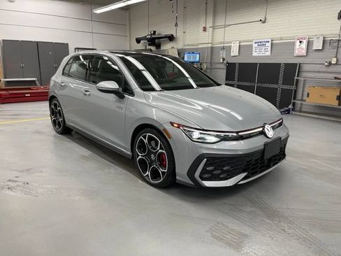 Used 2026 Volkswagen GTI Autobahn FWD image 5
