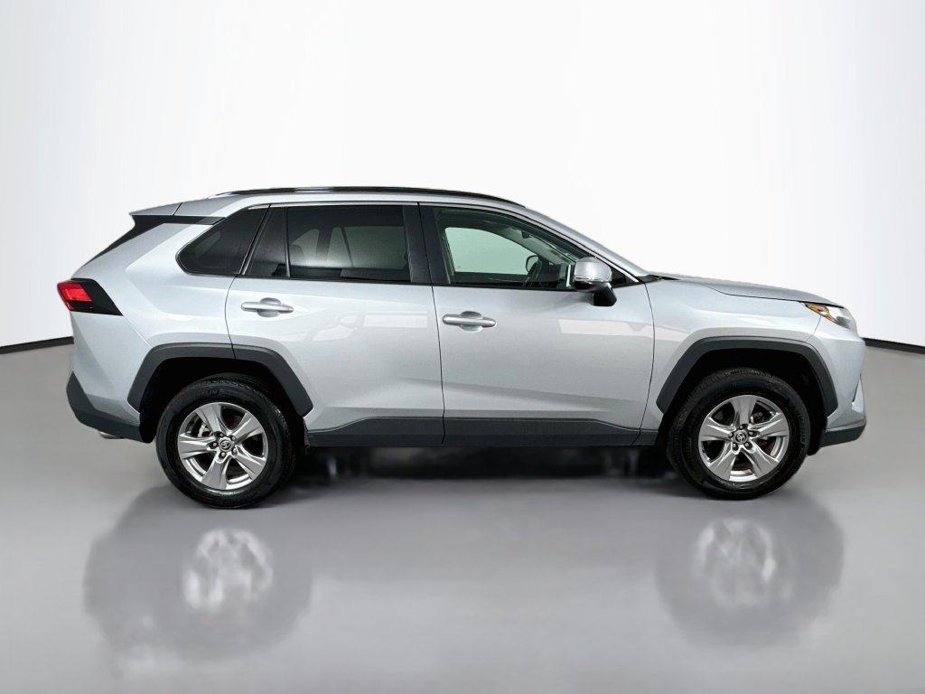 Used 2025 Toyota RAV4 XLE w/ Convenience Package AWD/4WD image 6