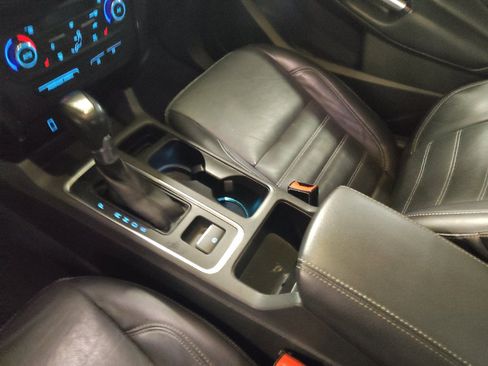 Used 2017 Ford Escape Titanium FWD image 26