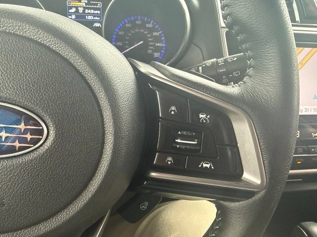 Used 2018 Subaru Outback 3.6R Touring AWD/4WD image 19
