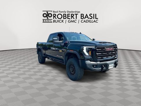 Used 2024 GMC Sierra 2500 AT4X w/ AT4X AEV Edition AWD/4WD image 2