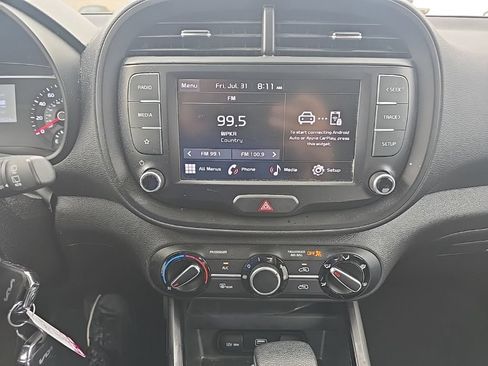 Used 2022 Kia Soul LX w/ Technology Package FWD image 20