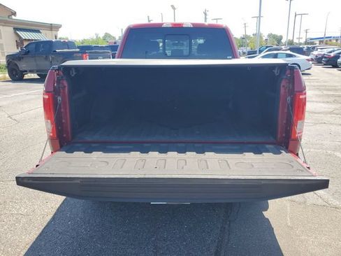 Used 2015 Ford F150 XLT w/ Equipment Group 302A Luxury AWD/4WD image 23