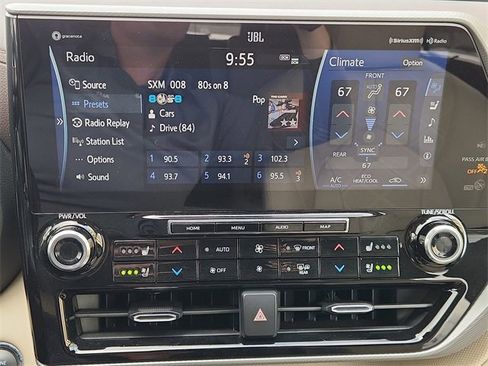 Used 2022 Toyota Highlander Platinum image 13