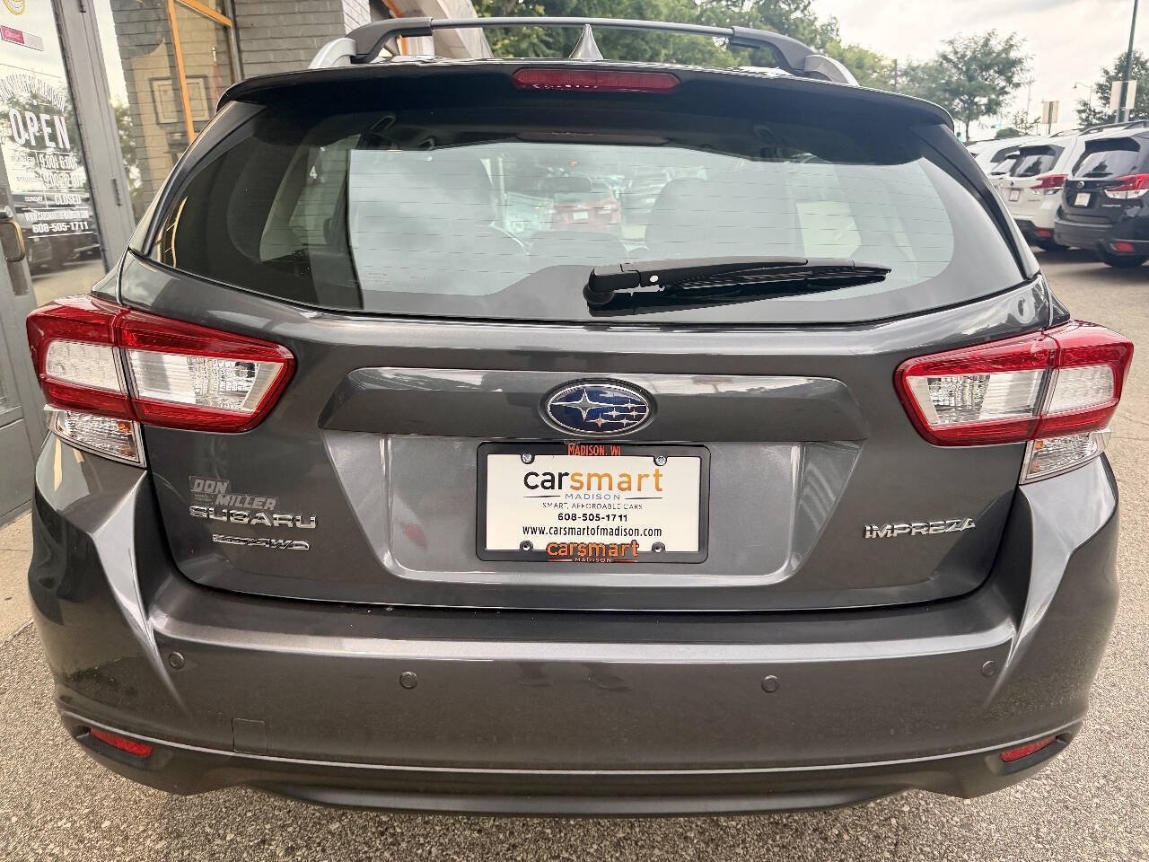 Used 2018 Subaru Impreza 2.0i Limited AWD/4WD image 8