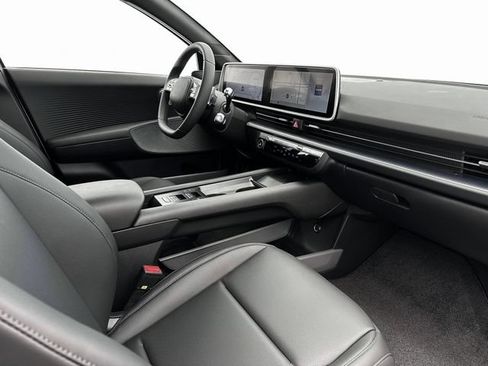 New 2025 Hyundai Ioniq 6 SEL RWD image 15