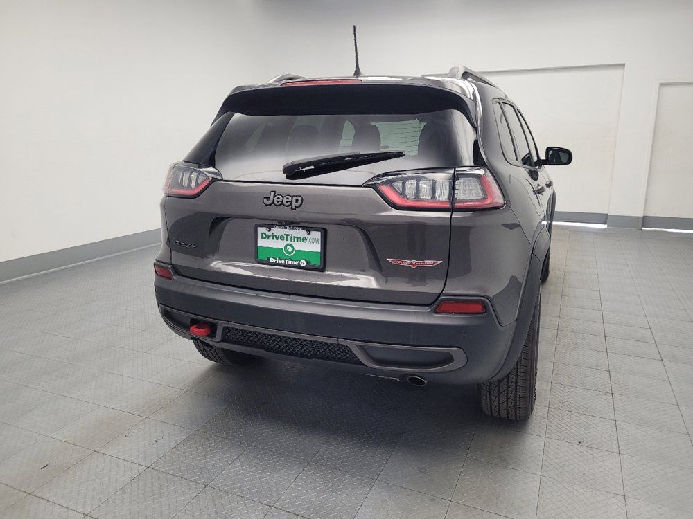 Used 2019 Jeep Cherokee Trailhawk AWD/4WD image 7