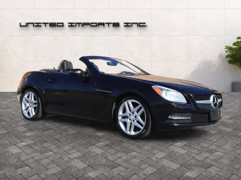 Used 2013 Mercedes-Benz SLK 250 image 10