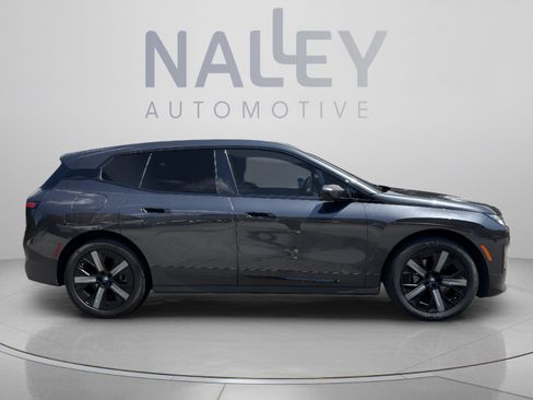 Used 2024 BMW iX xDrive50 w/ Convenience Package AWD/4WD image 4