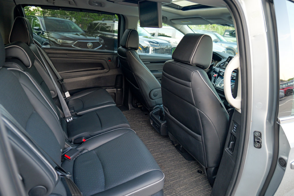 Used 2025 Honda Odyssey Elite image 28