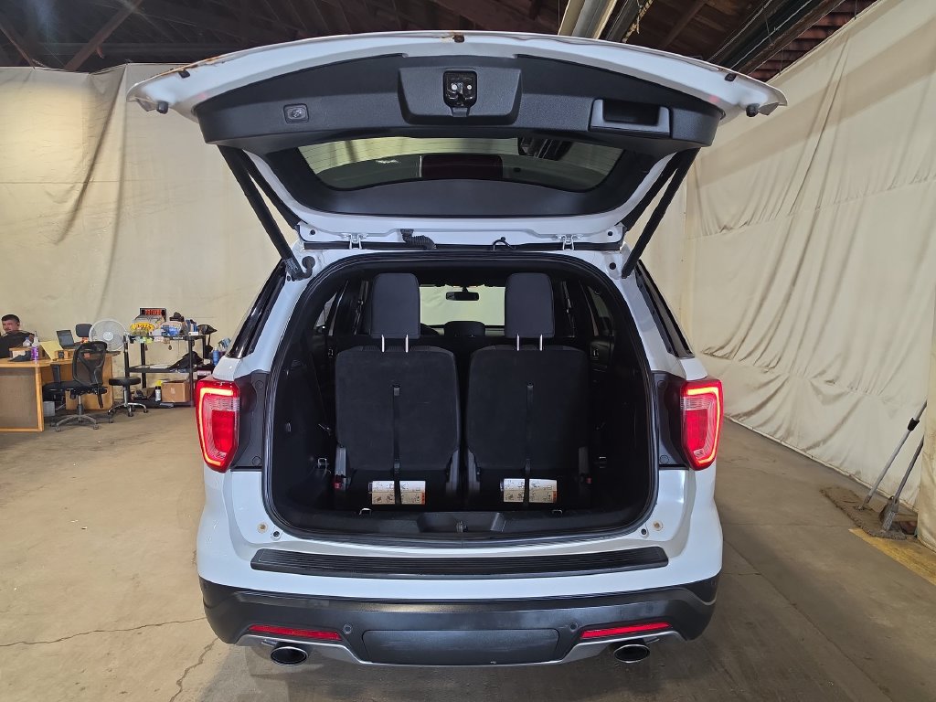 Used 2019 Ford Explorer XLT AWD/4WD image 19