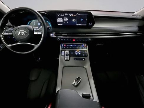 Used 2024 Hyundai Palisade SEL AWD/4WD image 16