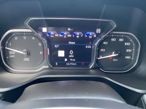 Used 2021 GMC Yukon Denali w/ Denali Premium Package AWD/4WD image 23