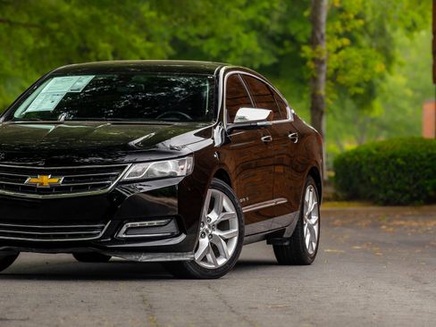 Used 2019 Chevrolet Impala Premier FWD image 27